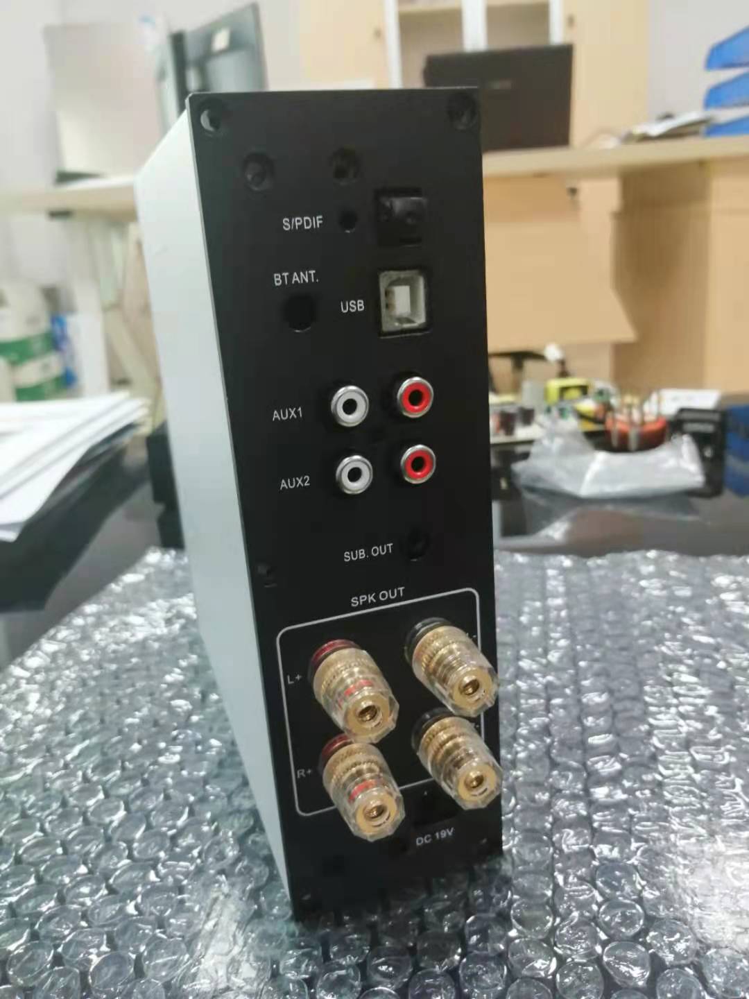 100 watt 2 kanallı MINI HIFI amplifikatör